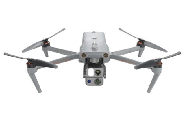 The front of the Autel Evo Max 4T drone.